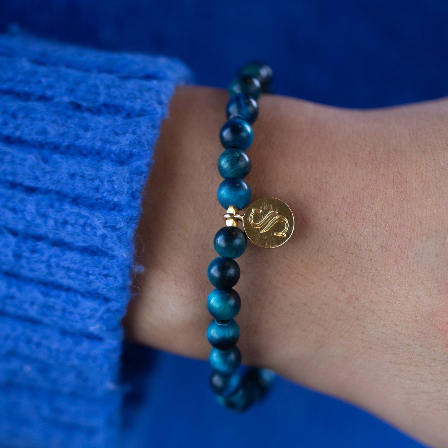 Scars Blue Tiger's Eye Gold Bracelet